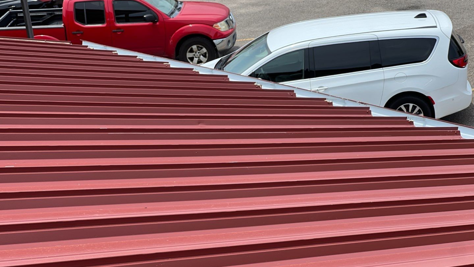 How Long Does Metal Roofing Last in Louisiana's Humid Climate? 1 metal roofing lifespan Louisiana humidity